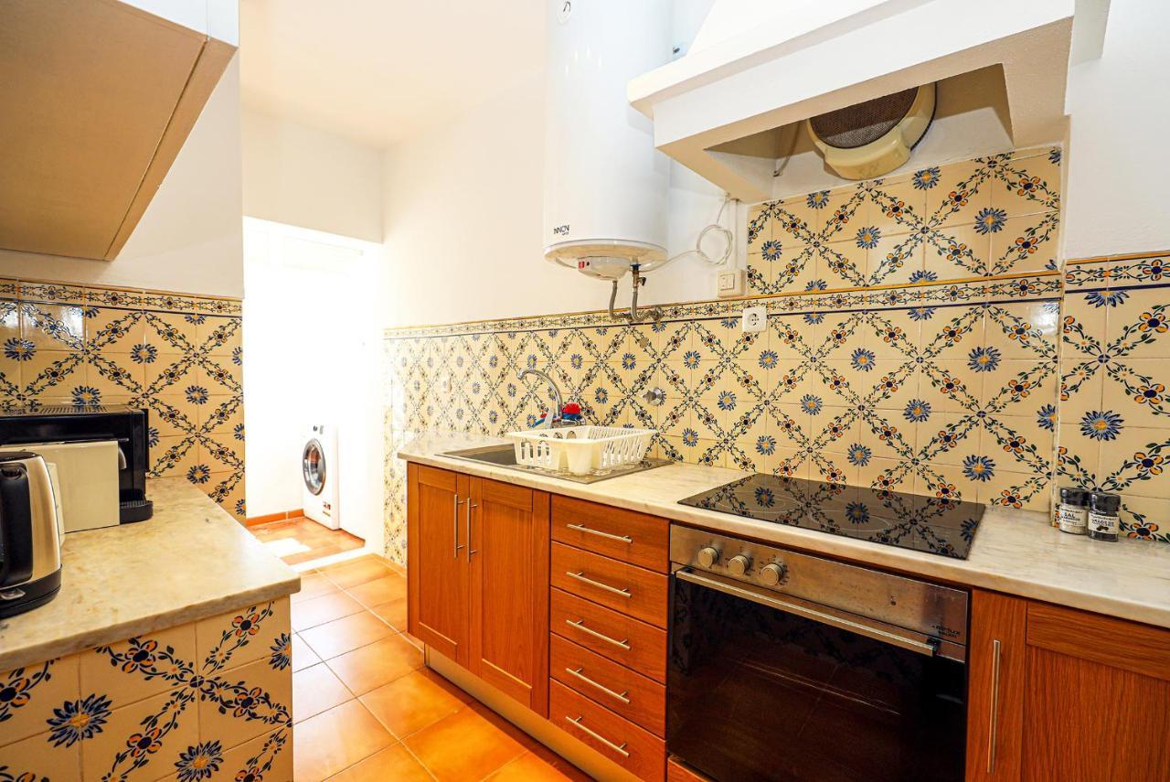 B49 - Postigo View Flat In Лагос Екстериор снимка