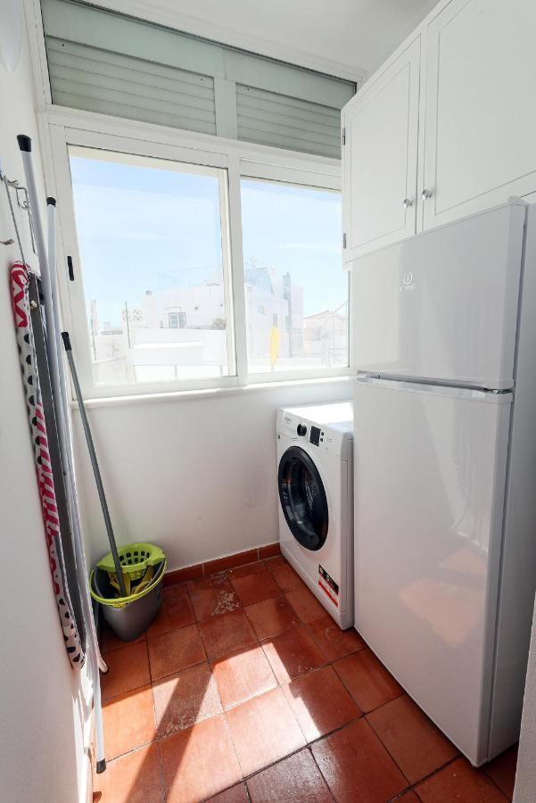 B49 - Postigo View Flat In Лагос Екстериор снимка